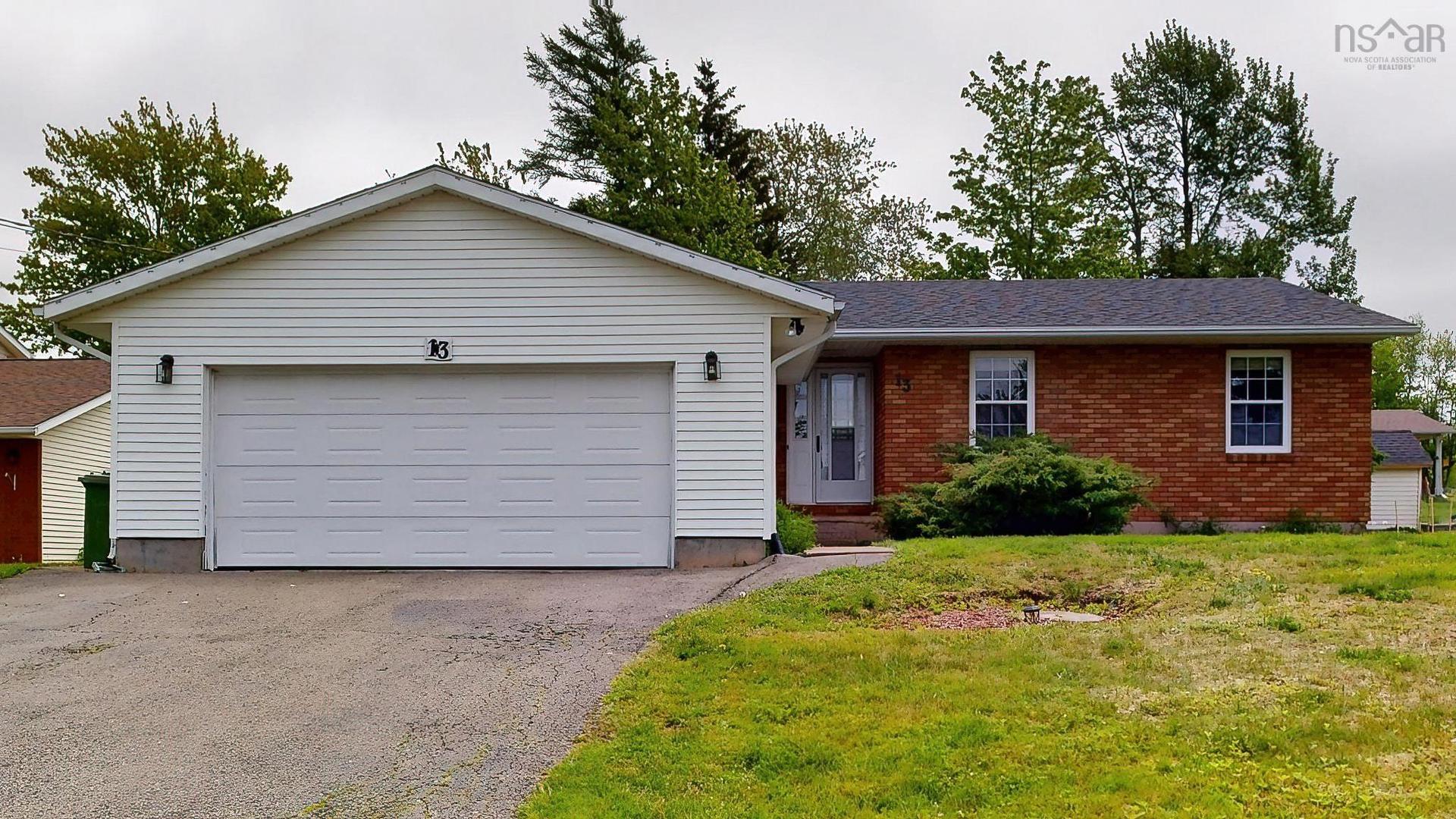13 Cedar Drive, Stellarton, NS
