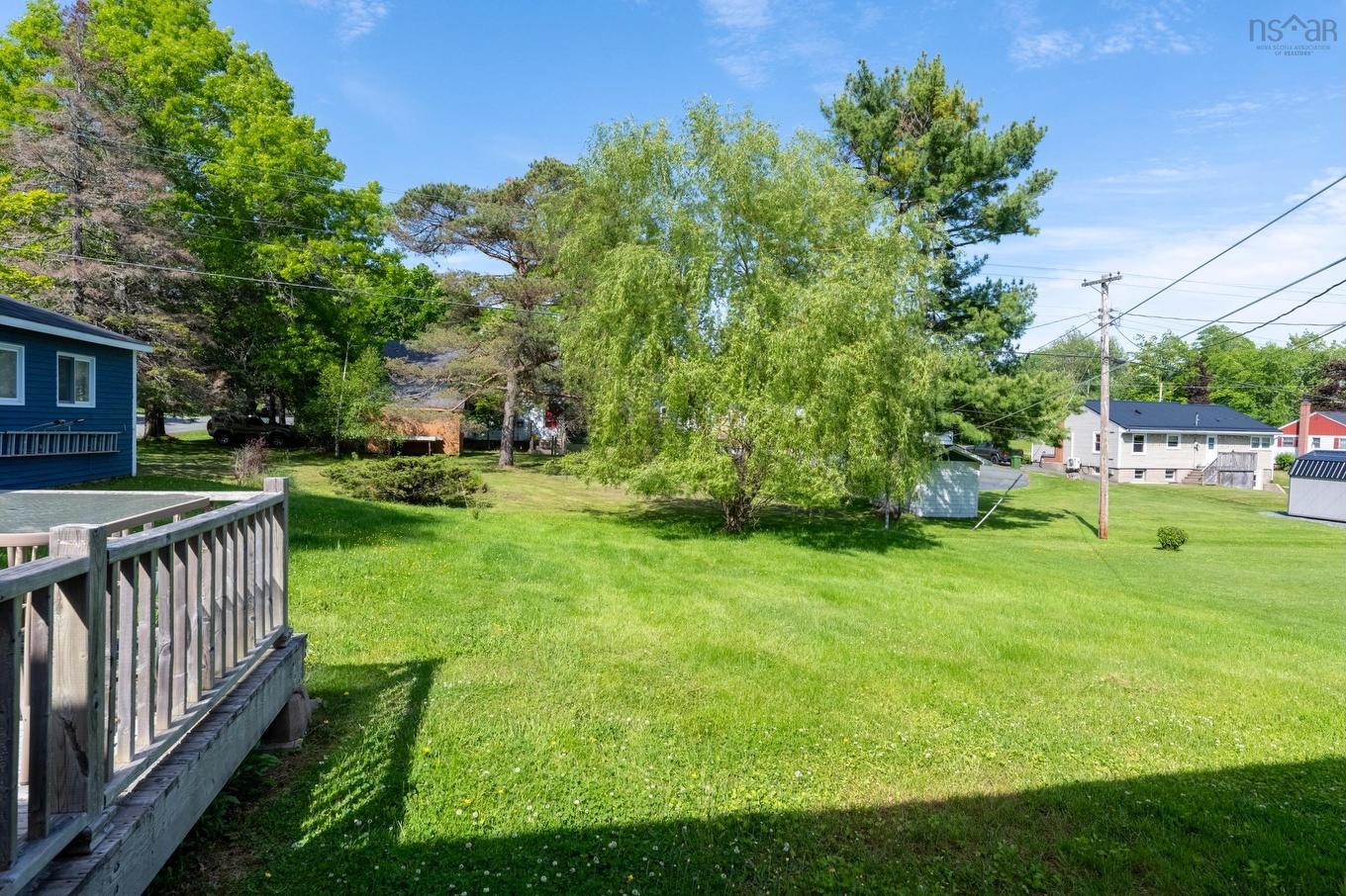 110 Brook Street, Lunenburg, NS - Outdoor