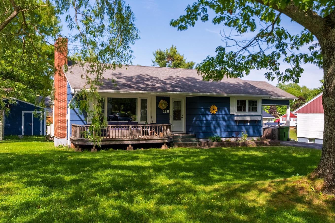 110 Brook Street, Lunenburg, NS - Outdoor With Deck Patio Veranda