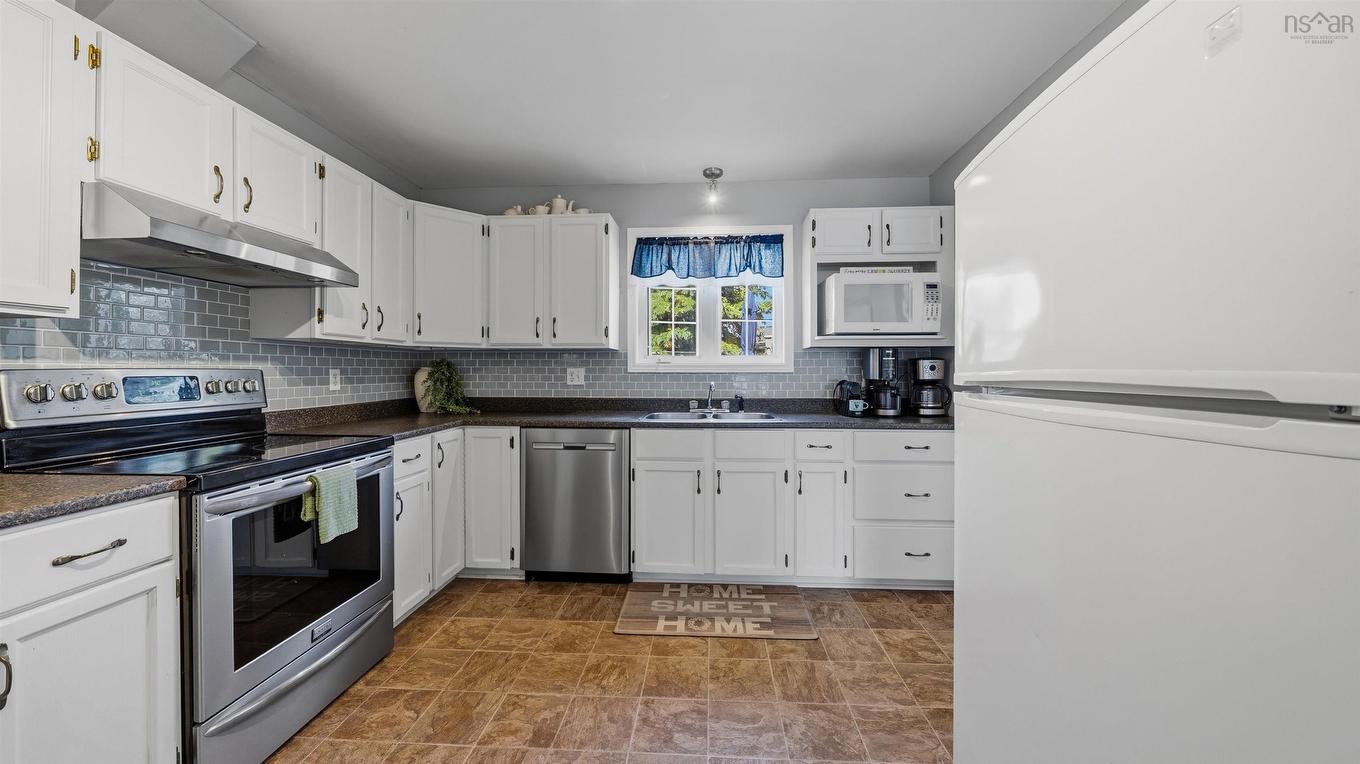 255 Caledonia Road, Dartmouth, NS