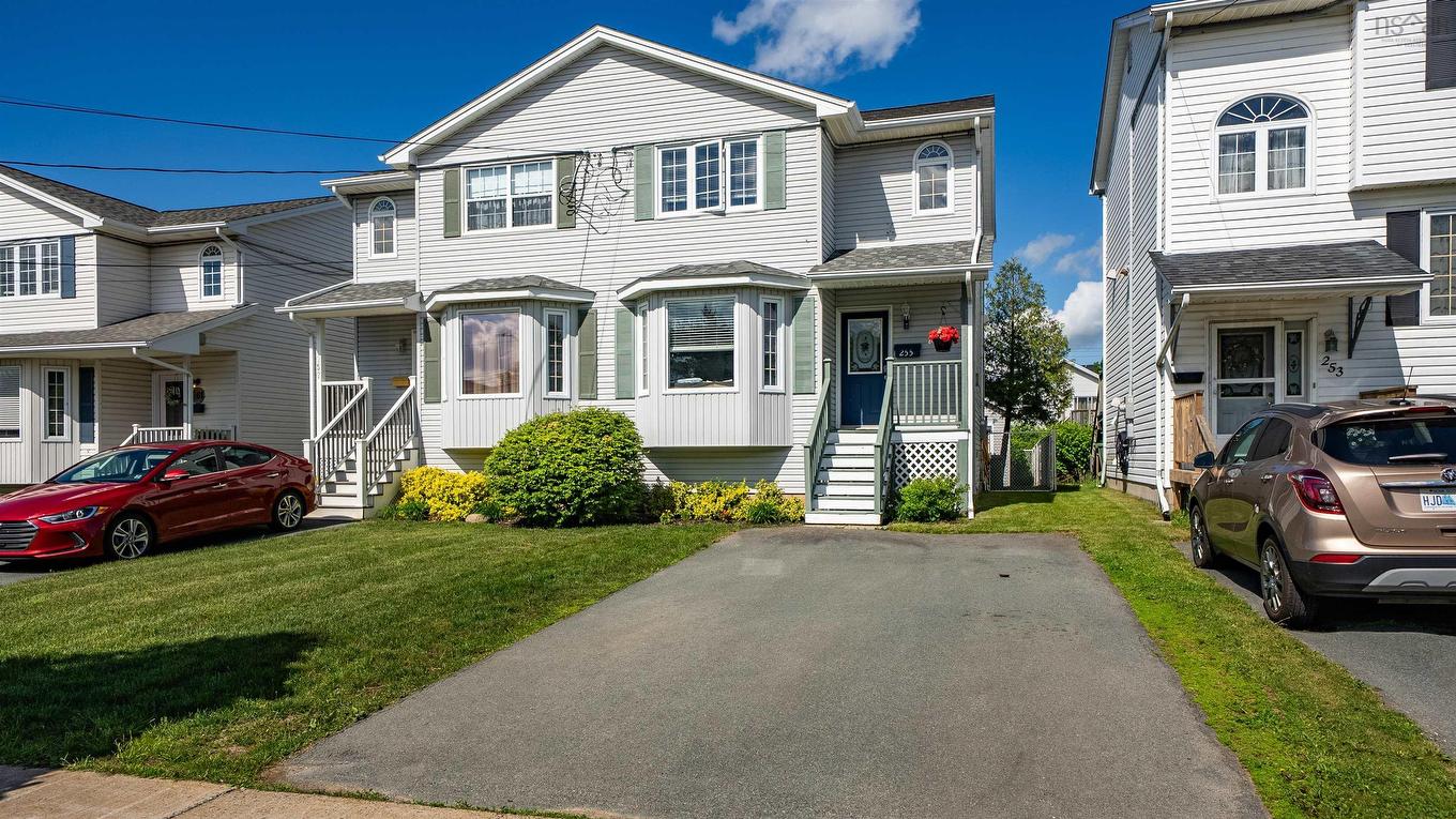 255 Caledonia Road, Dartmouth, NS