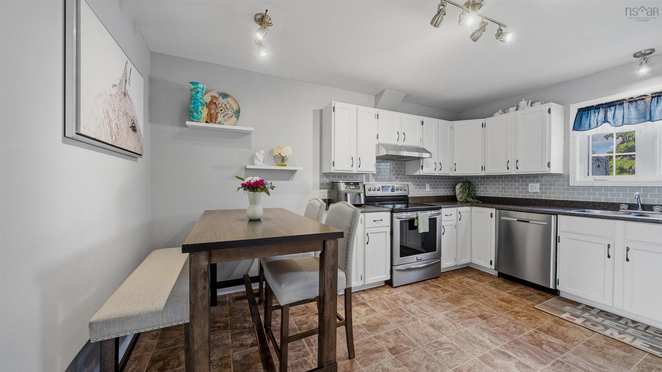 255 Caledonia Road, Dartmouth, NS