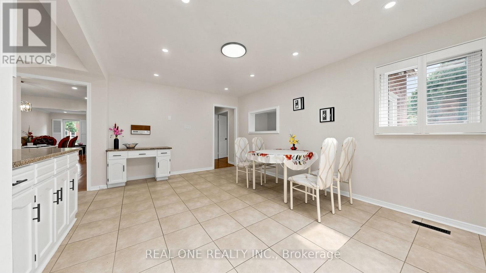 2027 Roy Ivor Crescent, Mississauga, ON