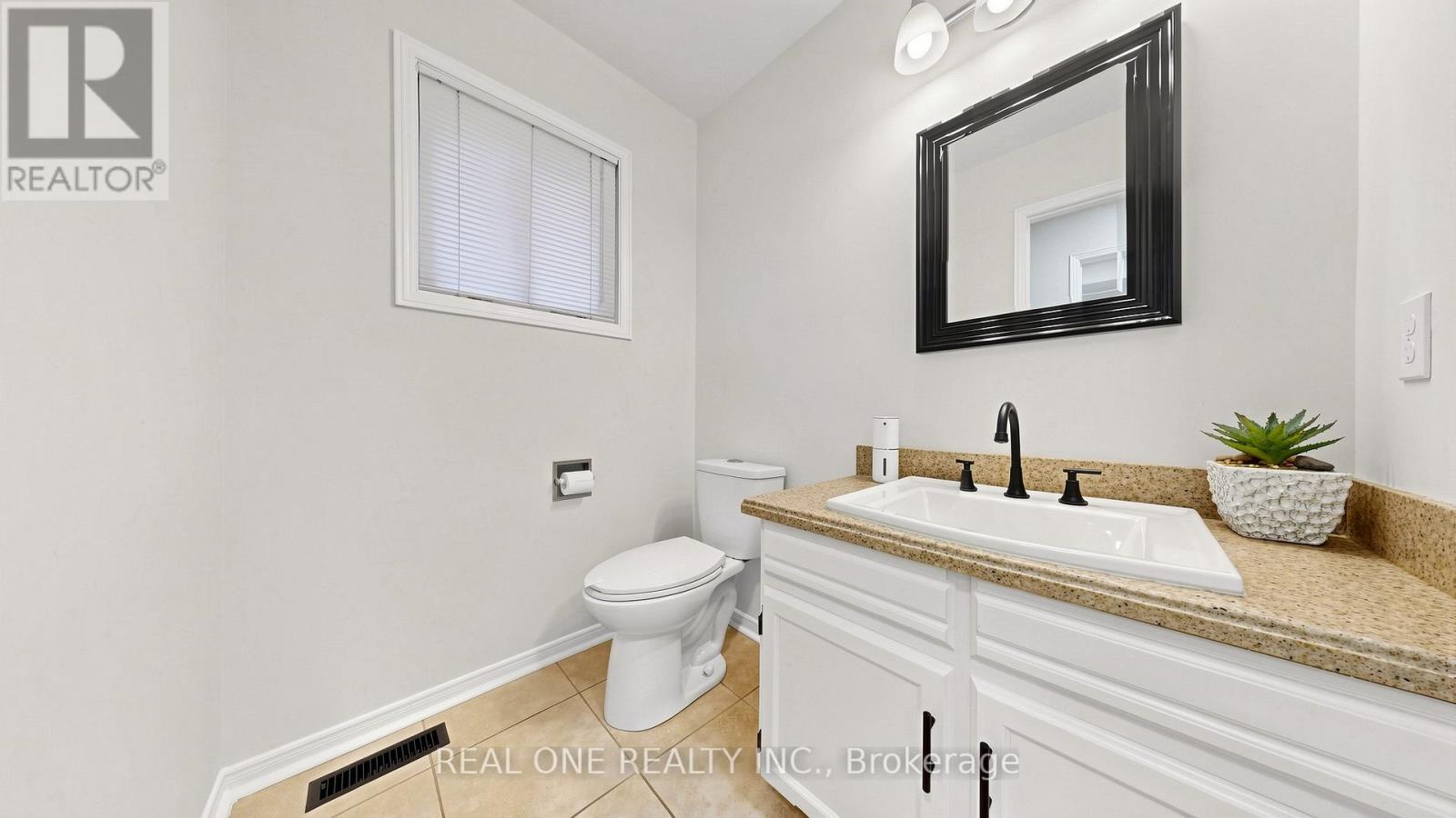 2027 Roy Ivor Crescent, Mississauga, ON