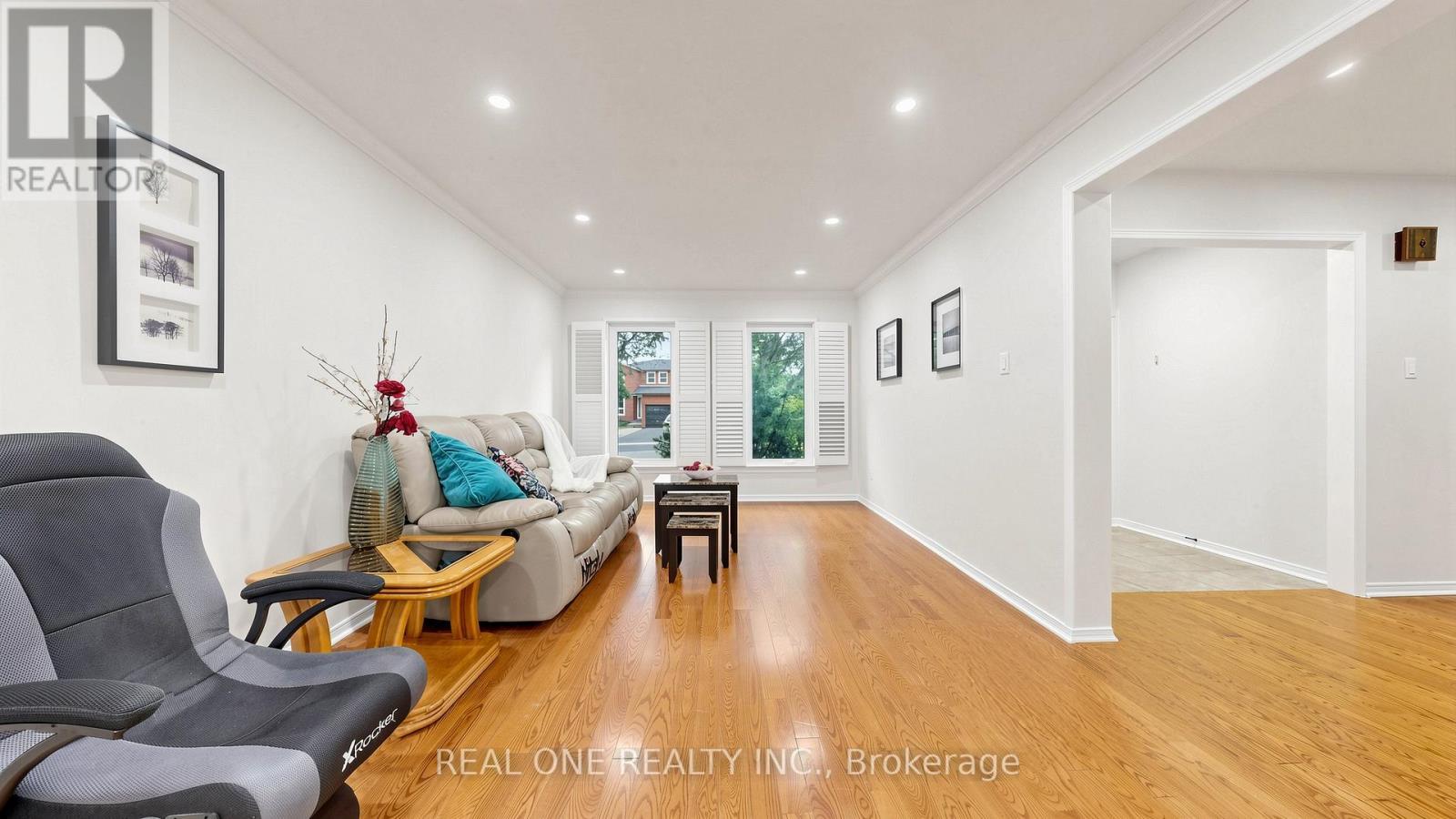 2027 Roy Ivor Crescent, Mississauga, ON