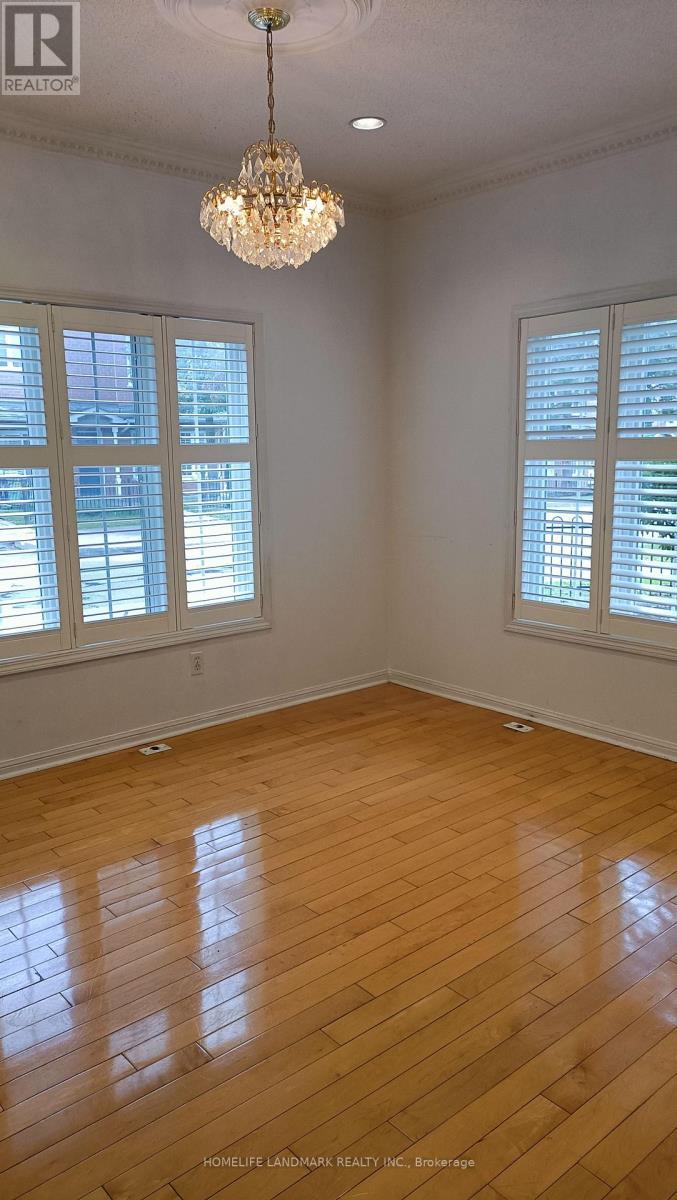 13A - 18 St. Moritz Way, Markham, ON - Indoor Photo Showing Other Room