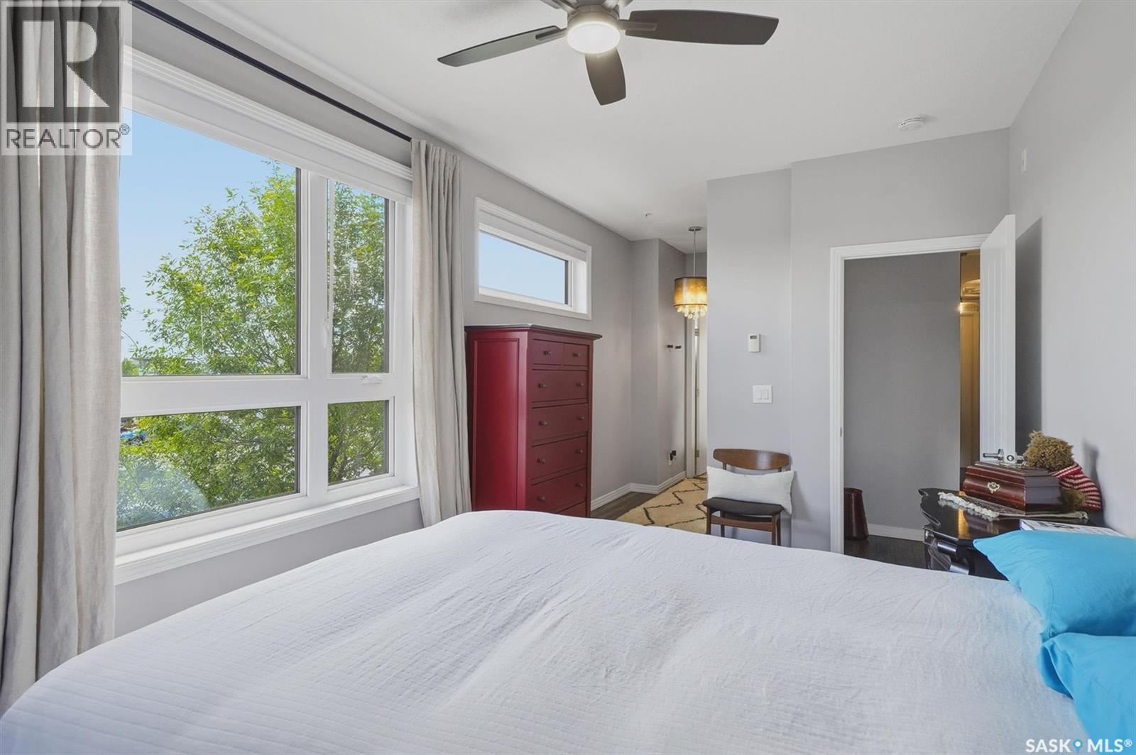 222 235 Evergreen Square, Saskatoon, SK