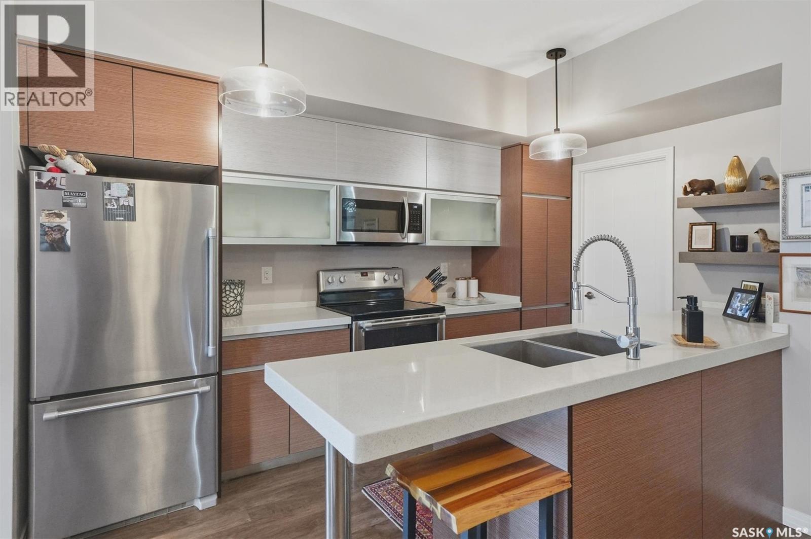 222 235 Evergreen Square, Saskatoon, SK