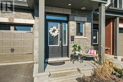 756 DEARBORN PRIVATE Ottawa, ON K1T 0W3
