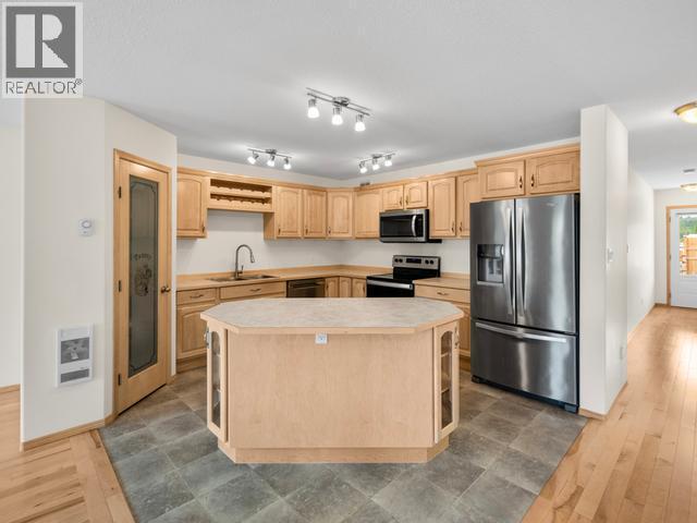 230 Keno Way, Whitehorse, YT