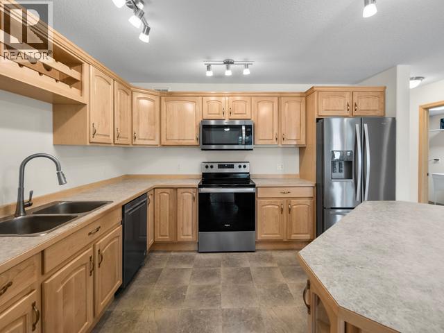 230 Keno Way, Whitehorse, YT