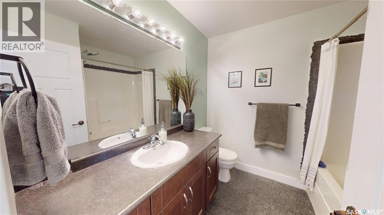 279 Rutherford Crescent, Saskatoon, SK