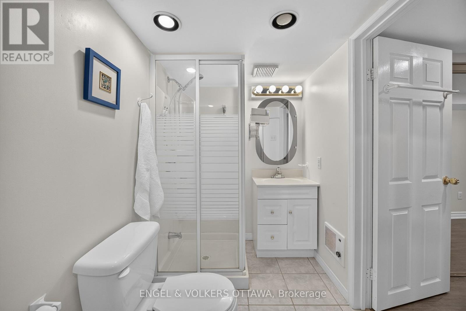 3pc bathroom - 119 Strathcona Avenue, Ottawa, ON