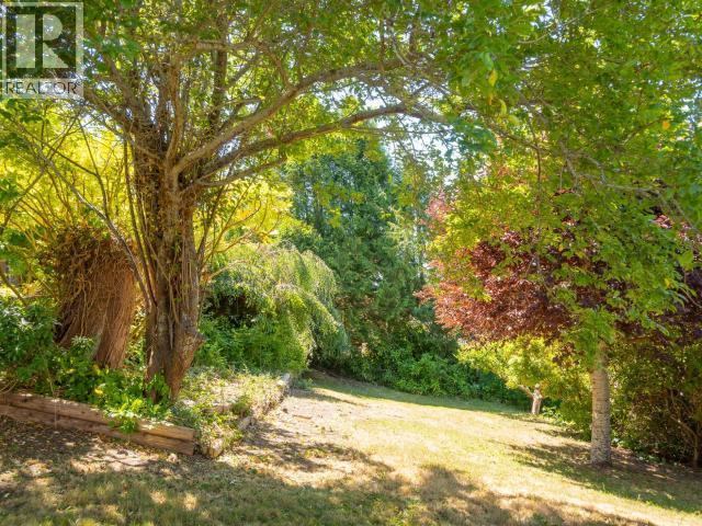 3377 Malaspina Ave, Powell River, BC