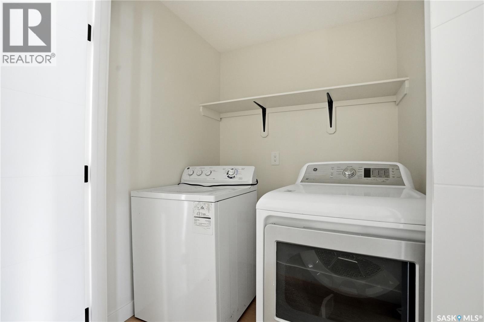 116 (114) Hall Crescent, Saskatoon, SK
