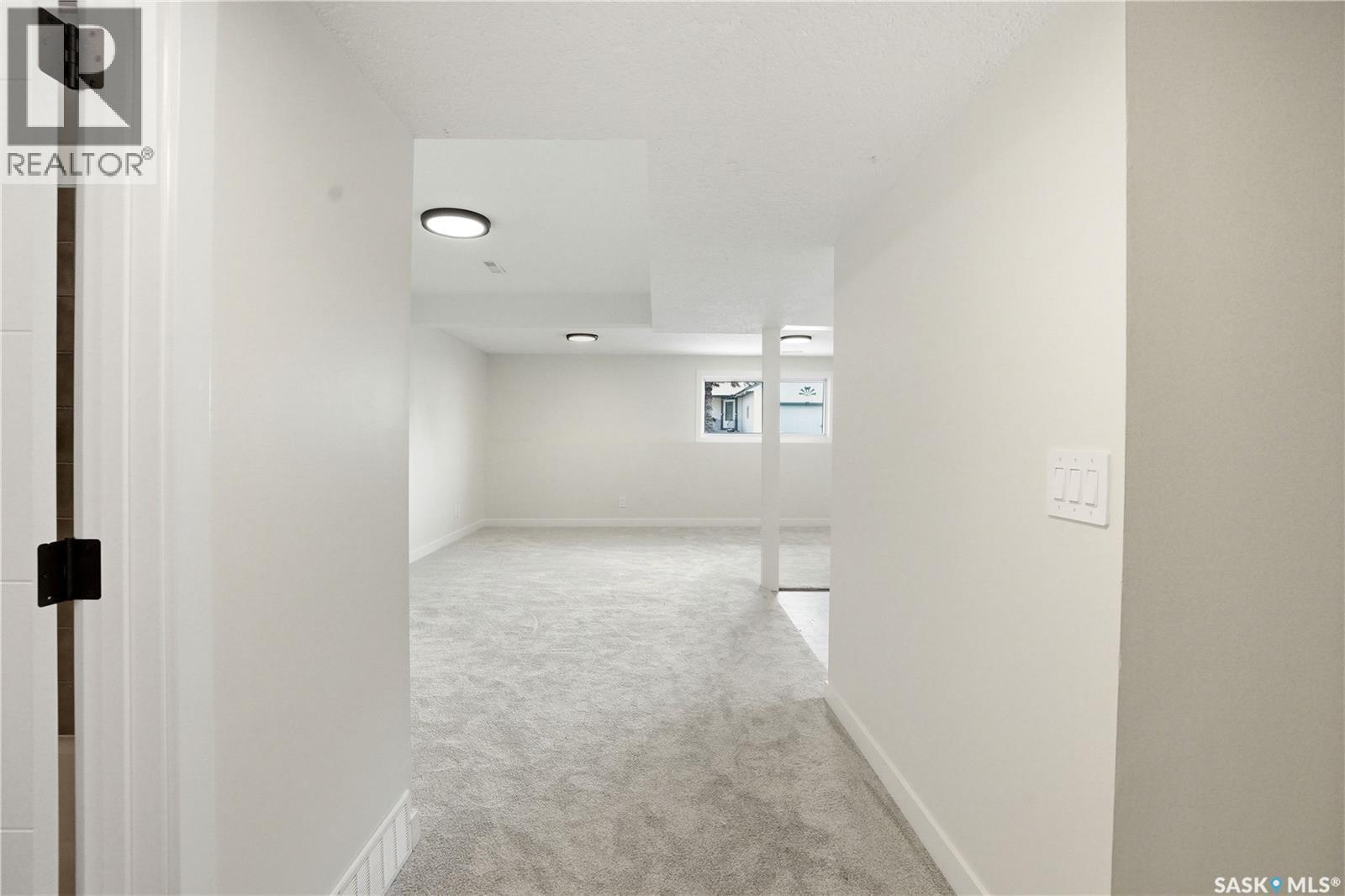 116 (114) Hall Crescent, Saskatoon, SK