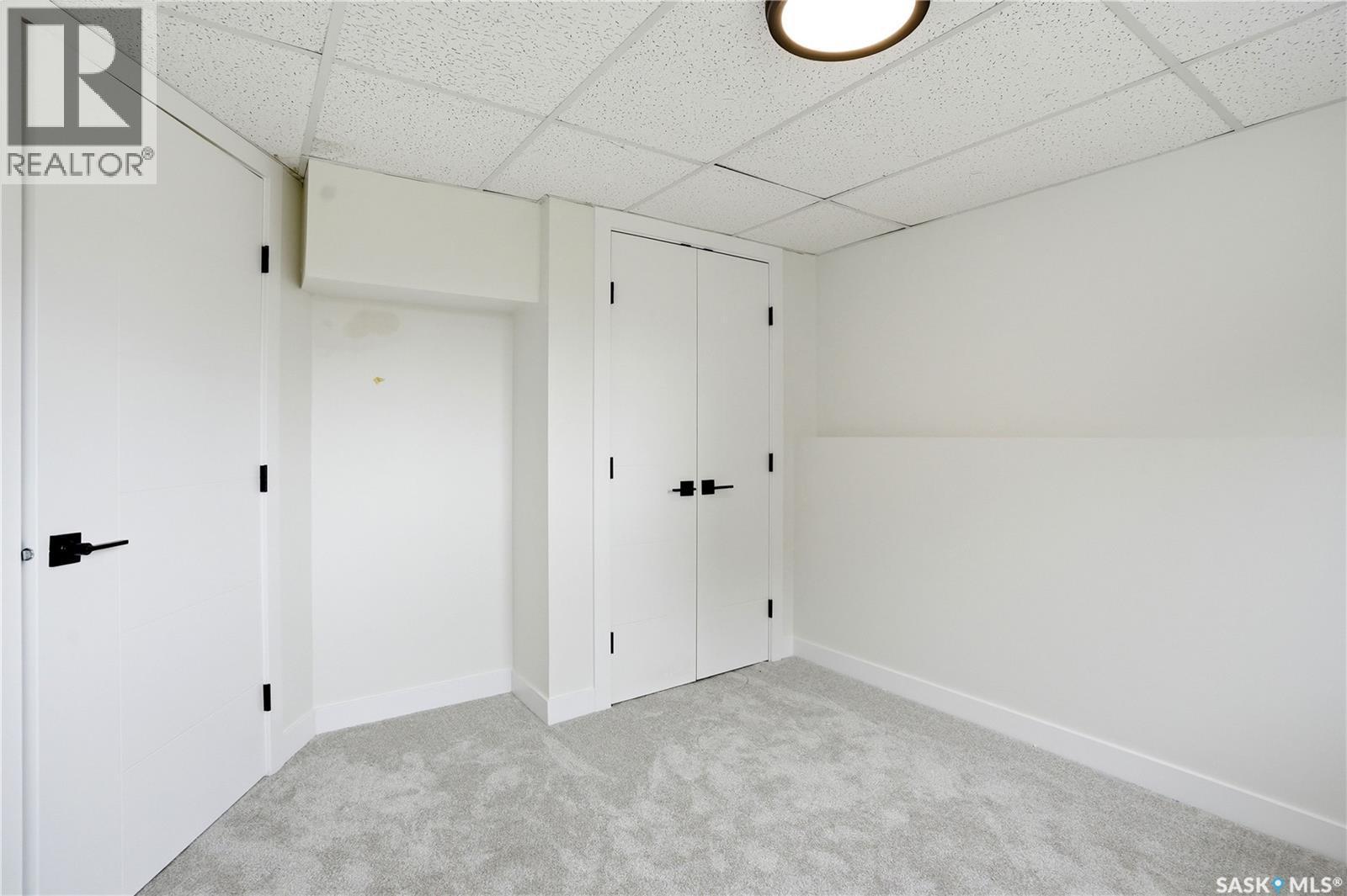 116 (114) Hall Crescent, Saskatoon, SK