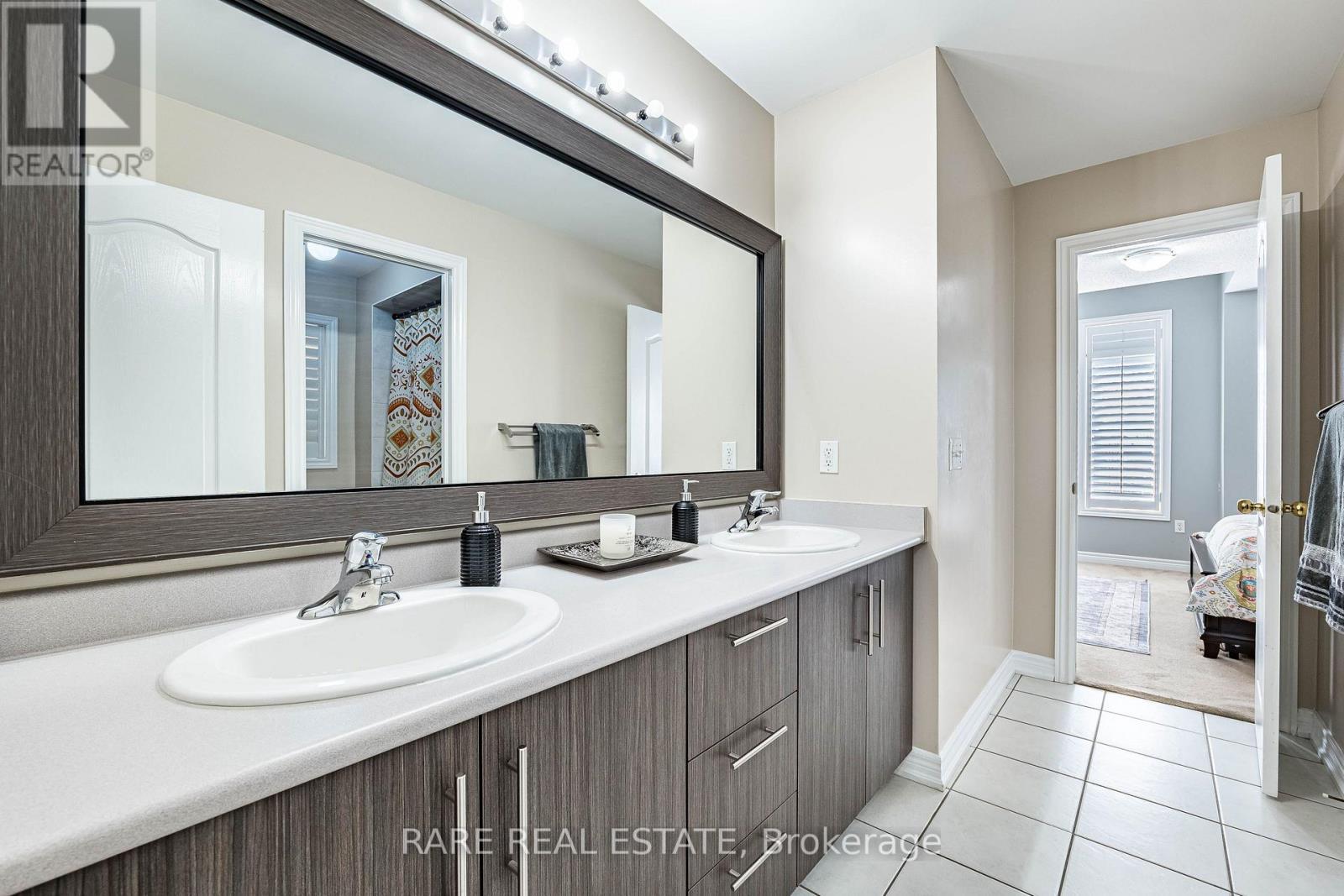 86 Vanderpool Crescent, Brampton, ON