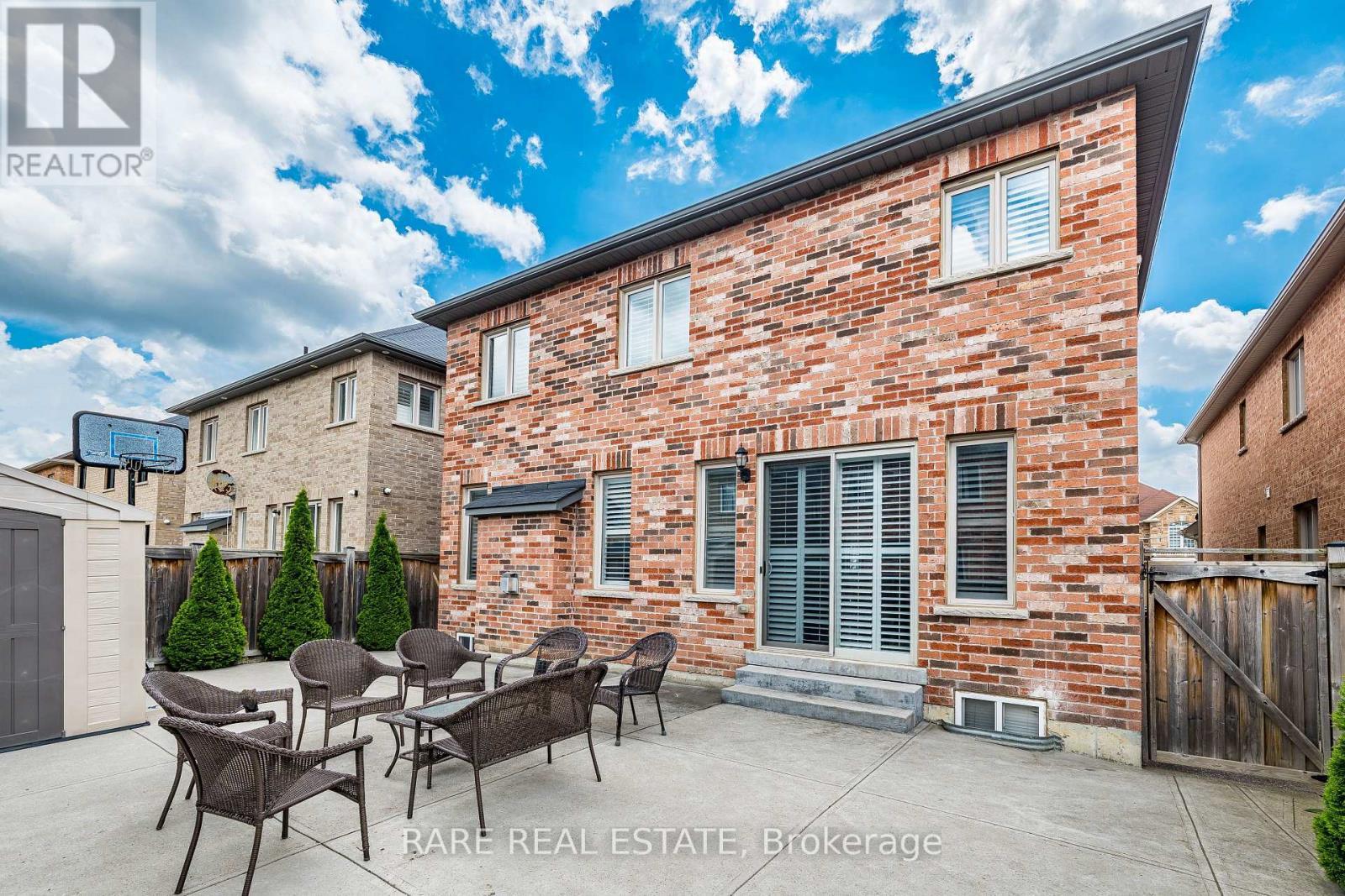 86 Vanderpool Crescent, Brampton, ON