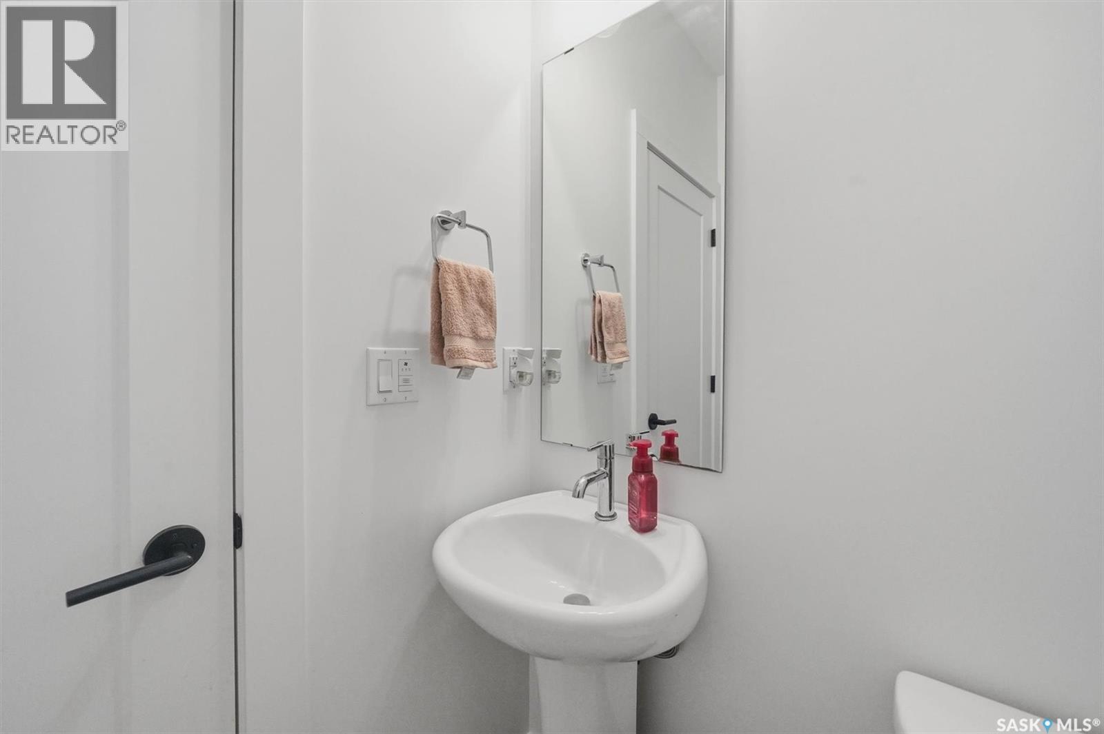 149 Rosewood Boulevard E, Saskatoon, SK
