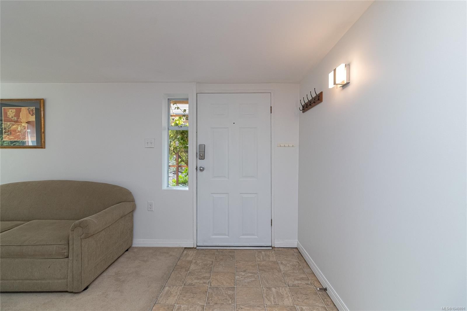 367 Vincent Ave, Saanich, BC