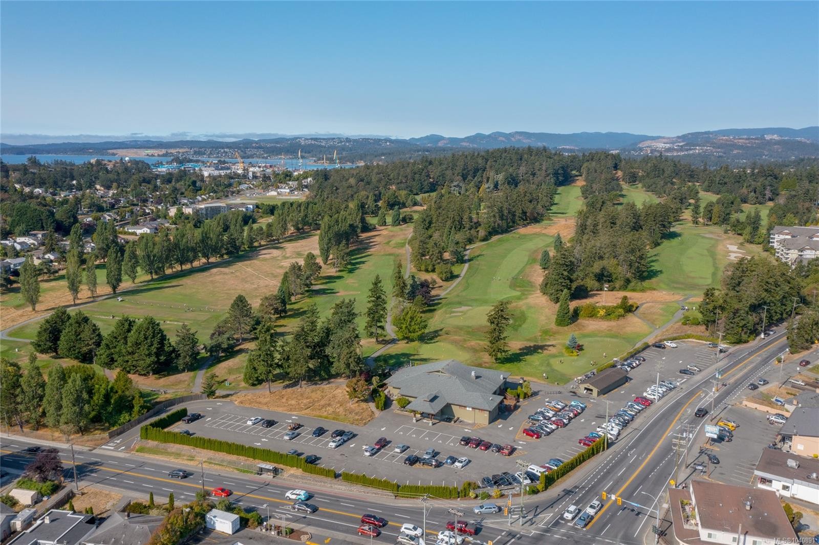 367 Vincent Ave, Saanich, BC