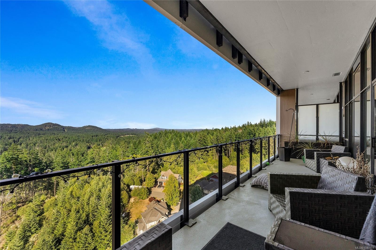 #1506-2000 Hannington Rd, Langford, BC