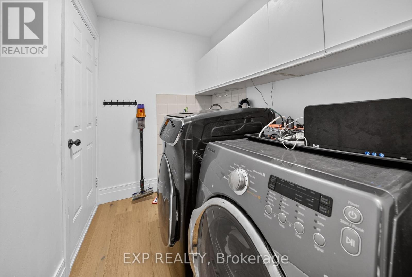 1158 Campbell Court, Burlington, ON