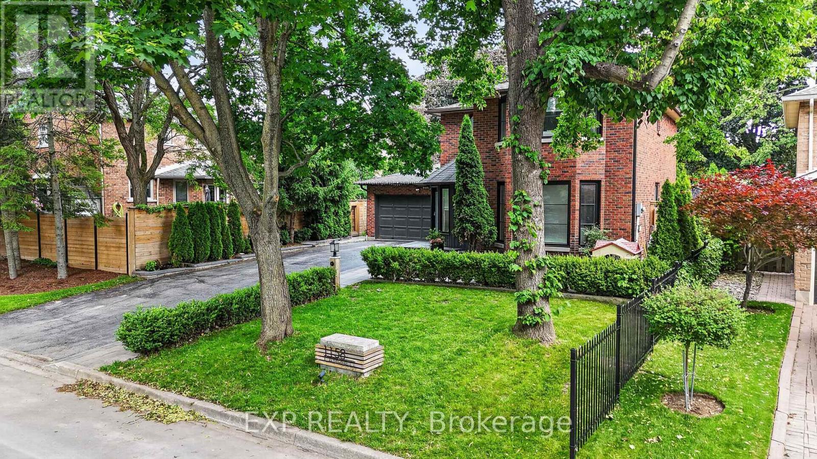 1158 Campbell Court, Burlington, ON