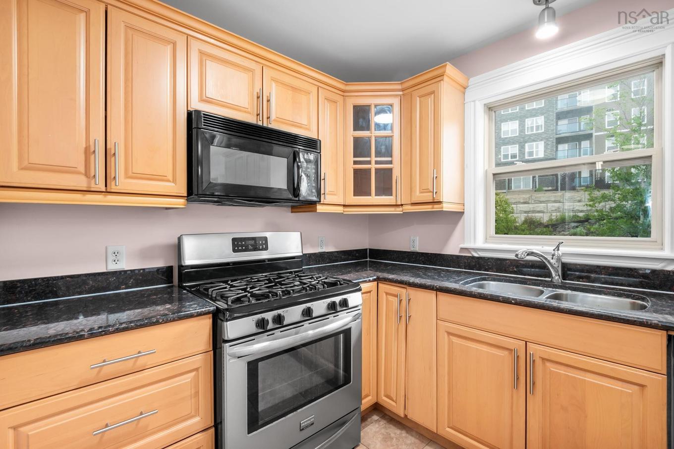 198 Nadia Drive, Dartmouth, NS