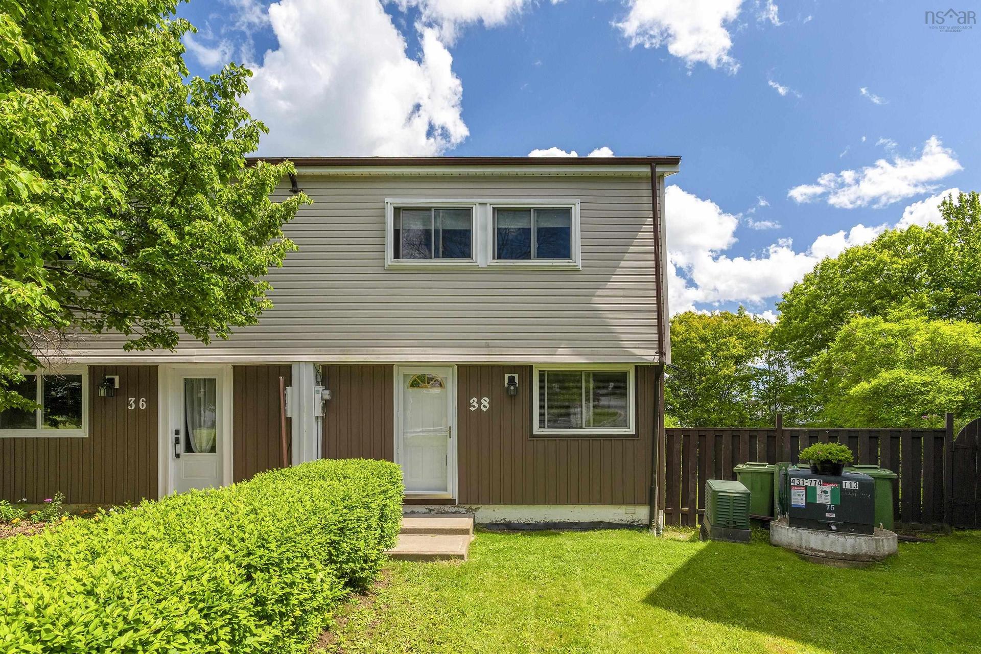 38 Drumdonald Road, Spryfield, NS