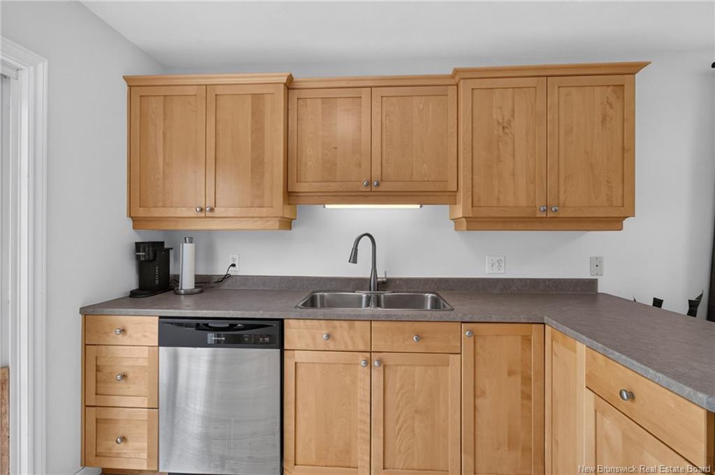 225 Thomas St, Dieppe, NB