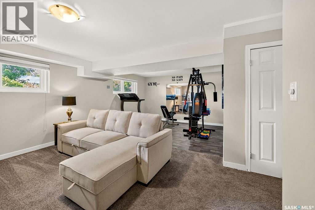 890 Samuels Crescent N, Regina, SK