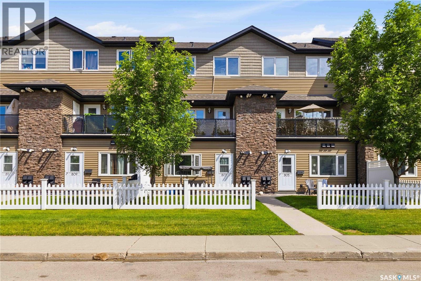 807 110 Shillington Crescent, Saskatoon, SK