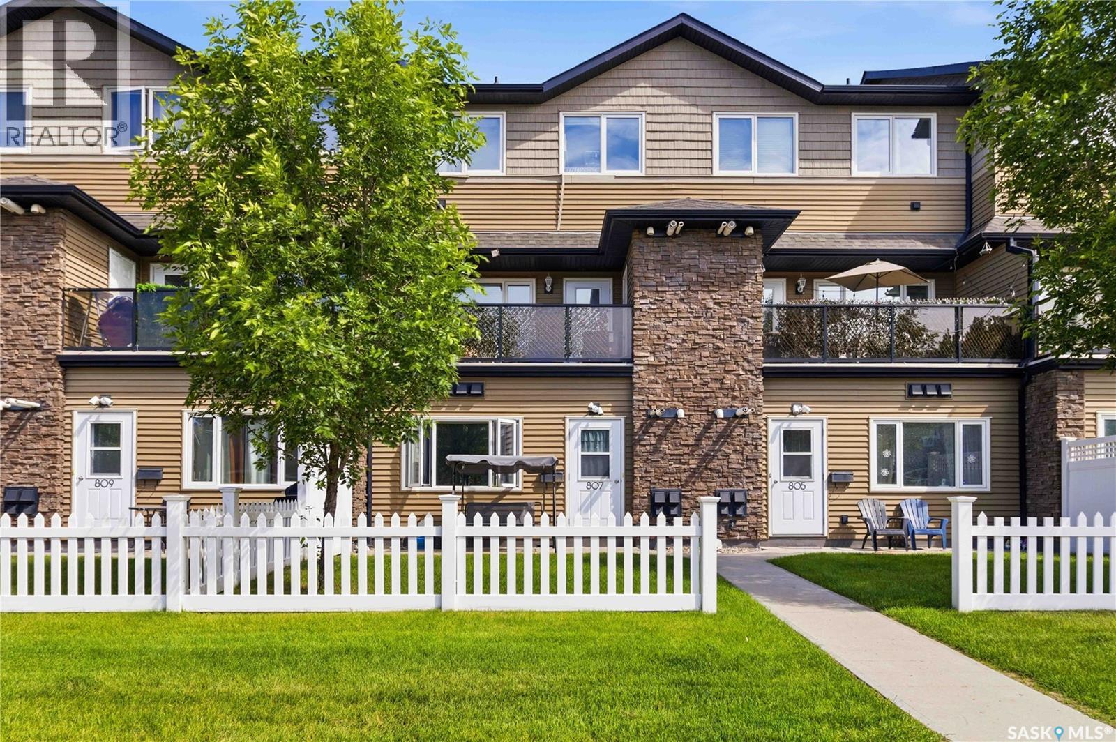 807 110 Shillington Crescent, Saskatoon, SK