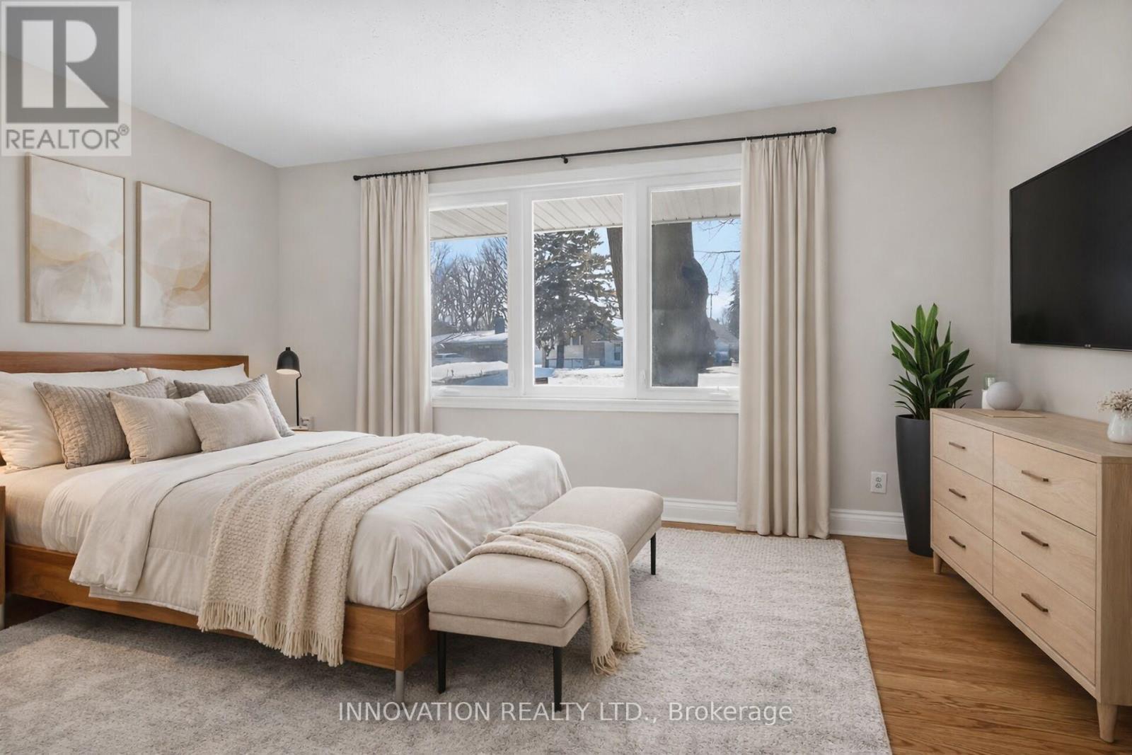 Digitally staged - 1951 Garfield Avenue, Ottawa, ON