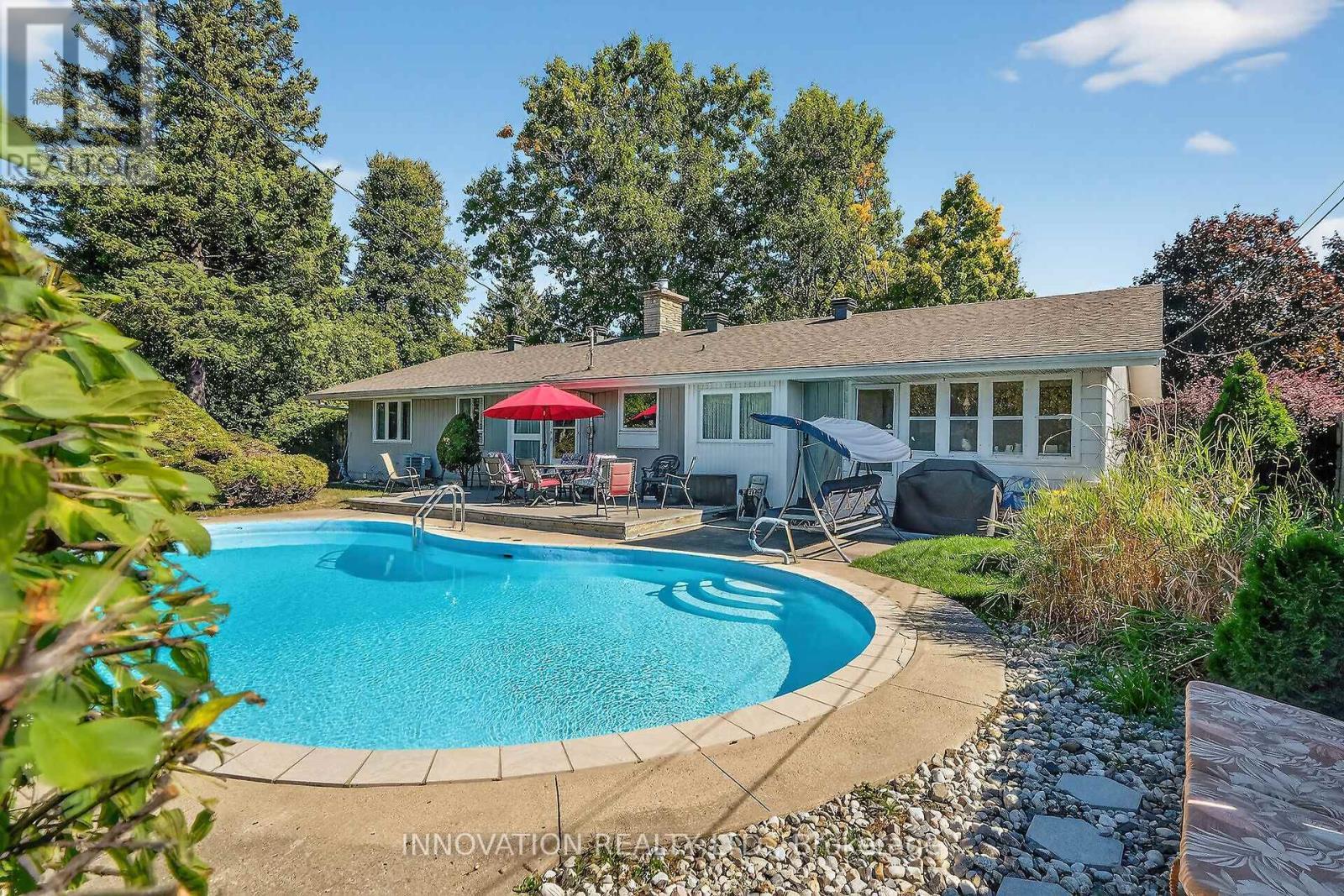 1951 Garfield Avenue, Ottawa, ON