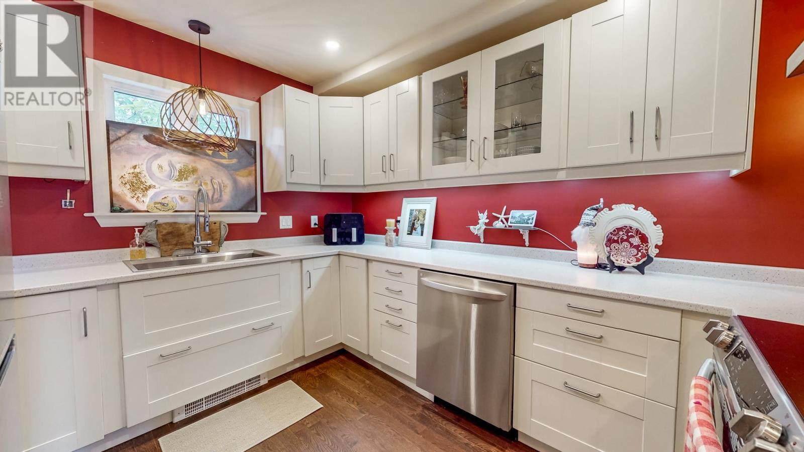 1122 Conception Bay Highway, Conception Bay South, NL