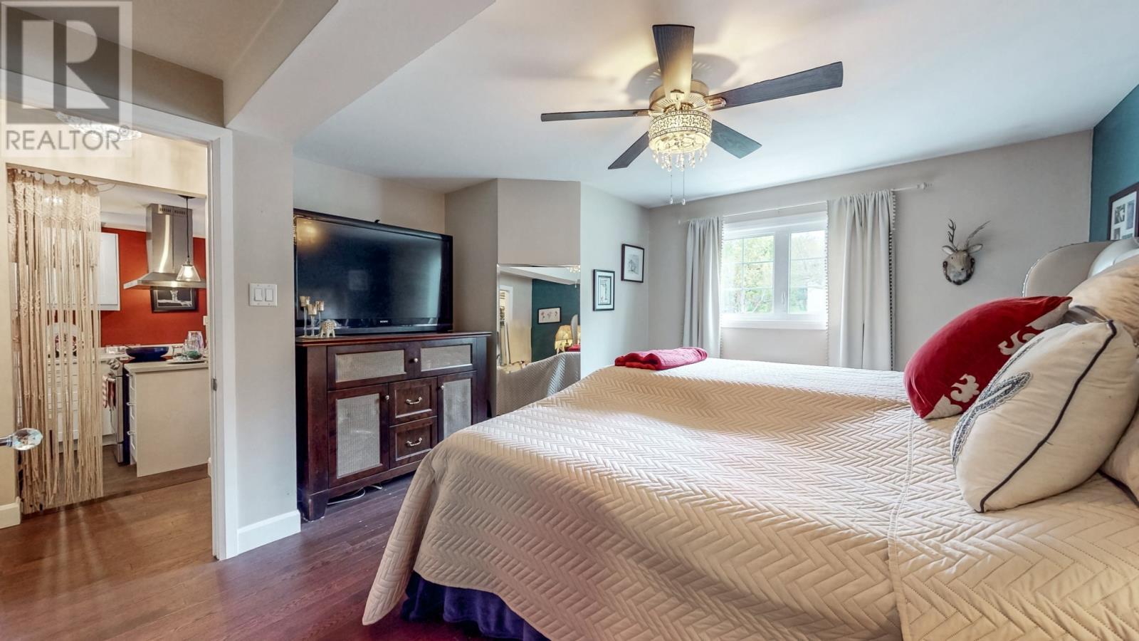 1122 Conception Bay Highway, Conception Bay South, NL