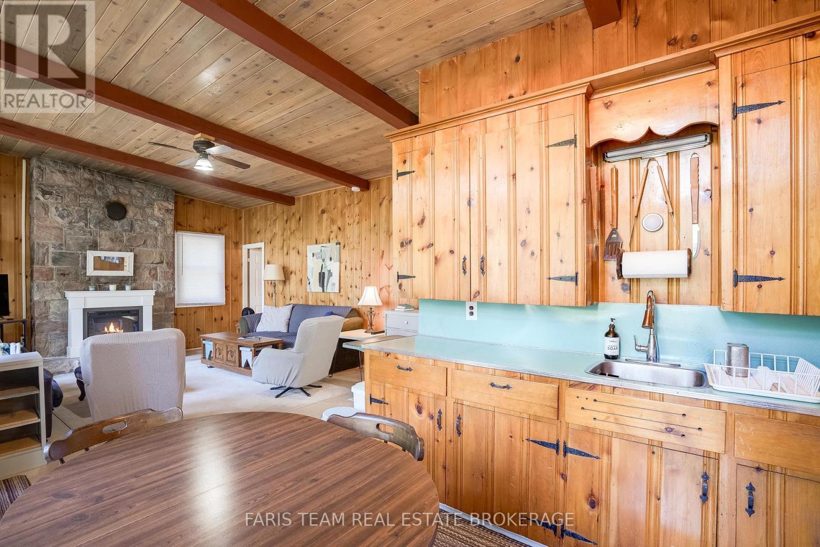 34 Quesnelle Drive, Tiny, ON