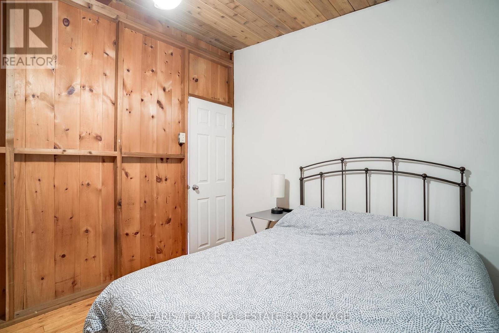 34 Quesnelle Drive, Tiny, ON