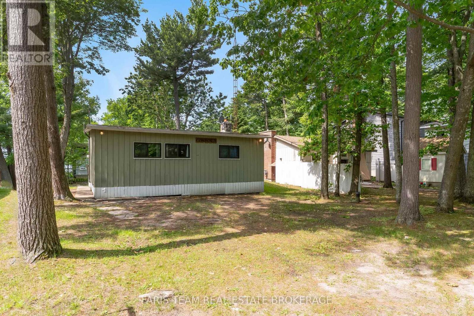 34 Quesnelle Drive, Tiny, ON