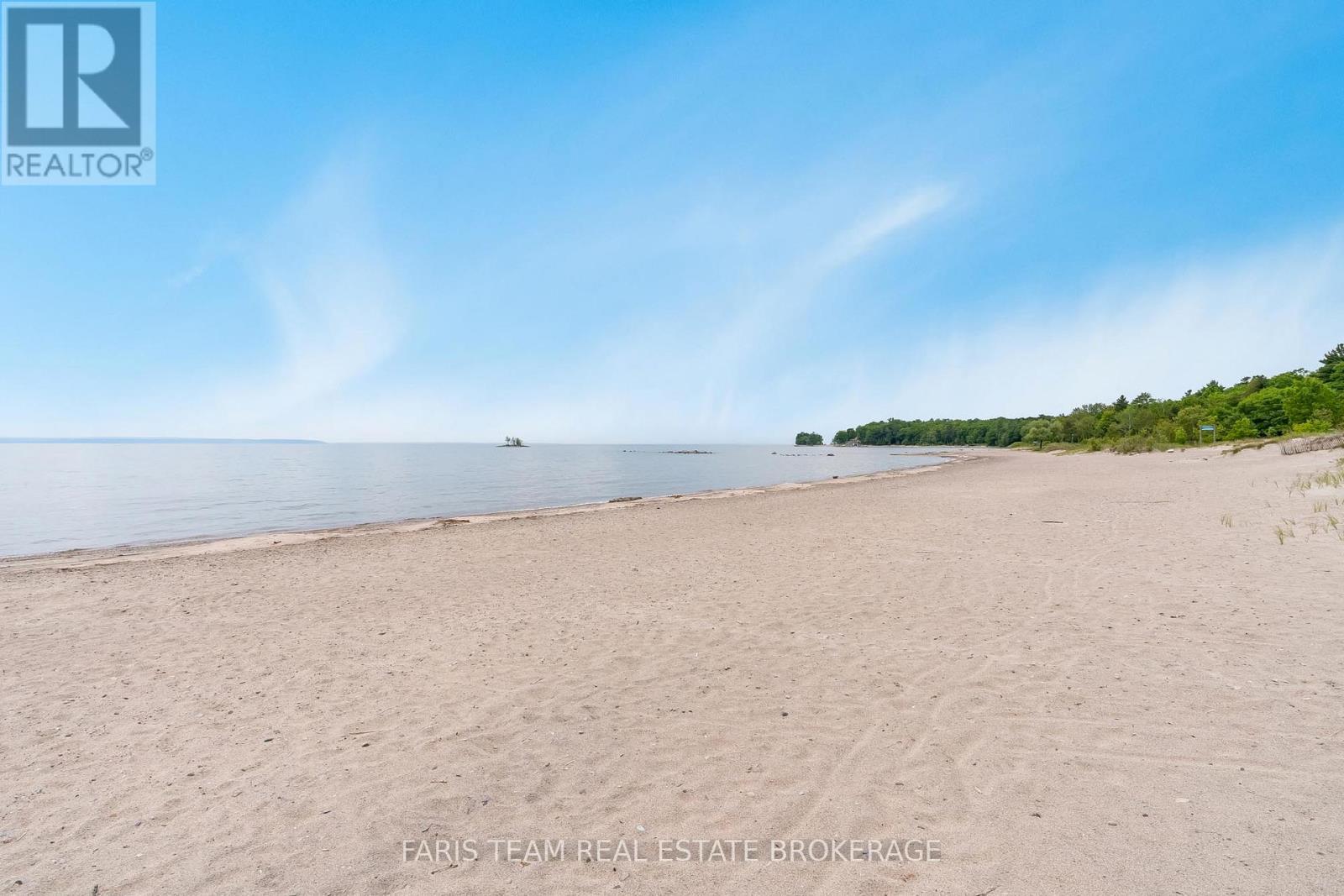 34 Quesnelle Drive, Tiny, ON