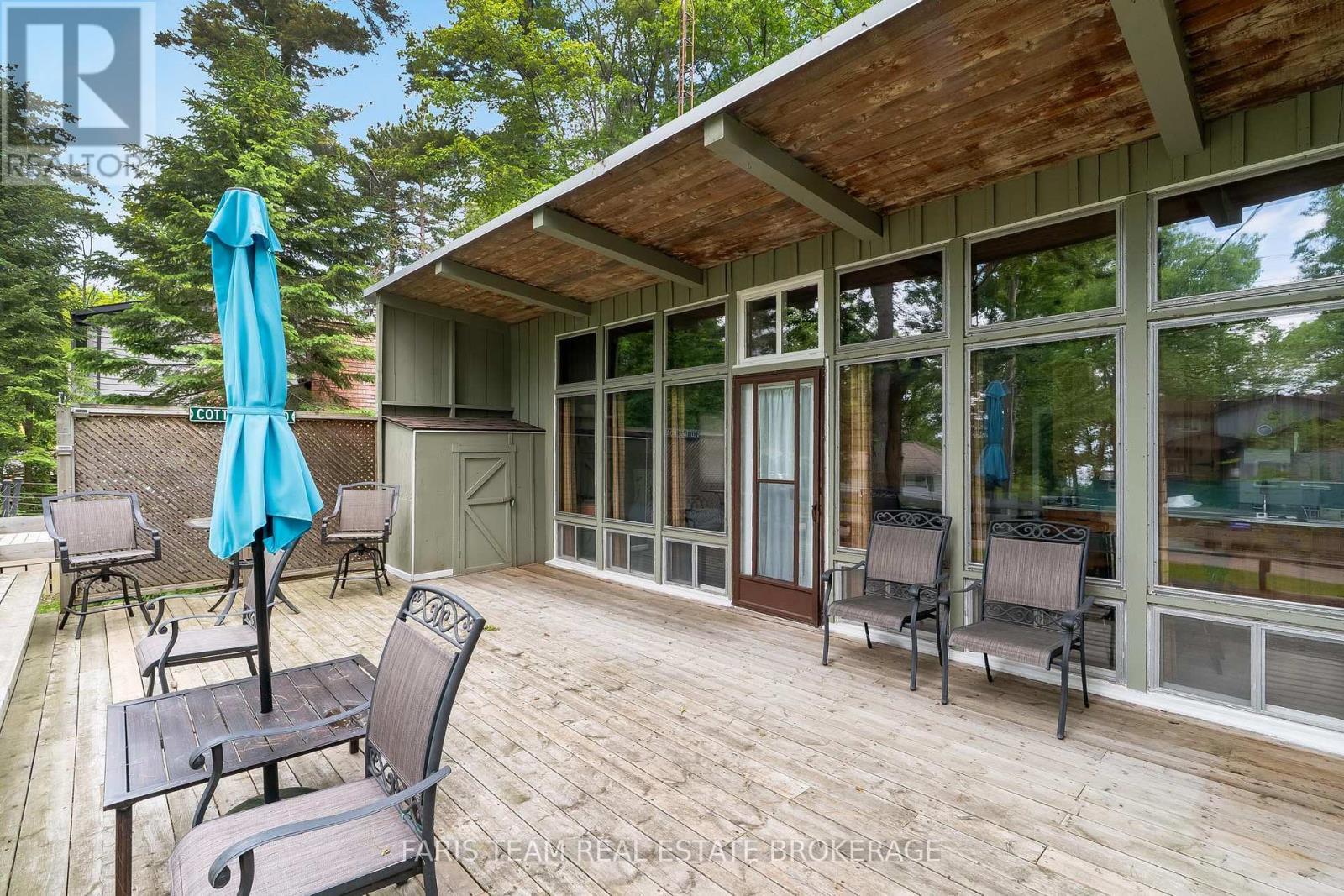 34 Quesnelle Drive, Tiny, ON
