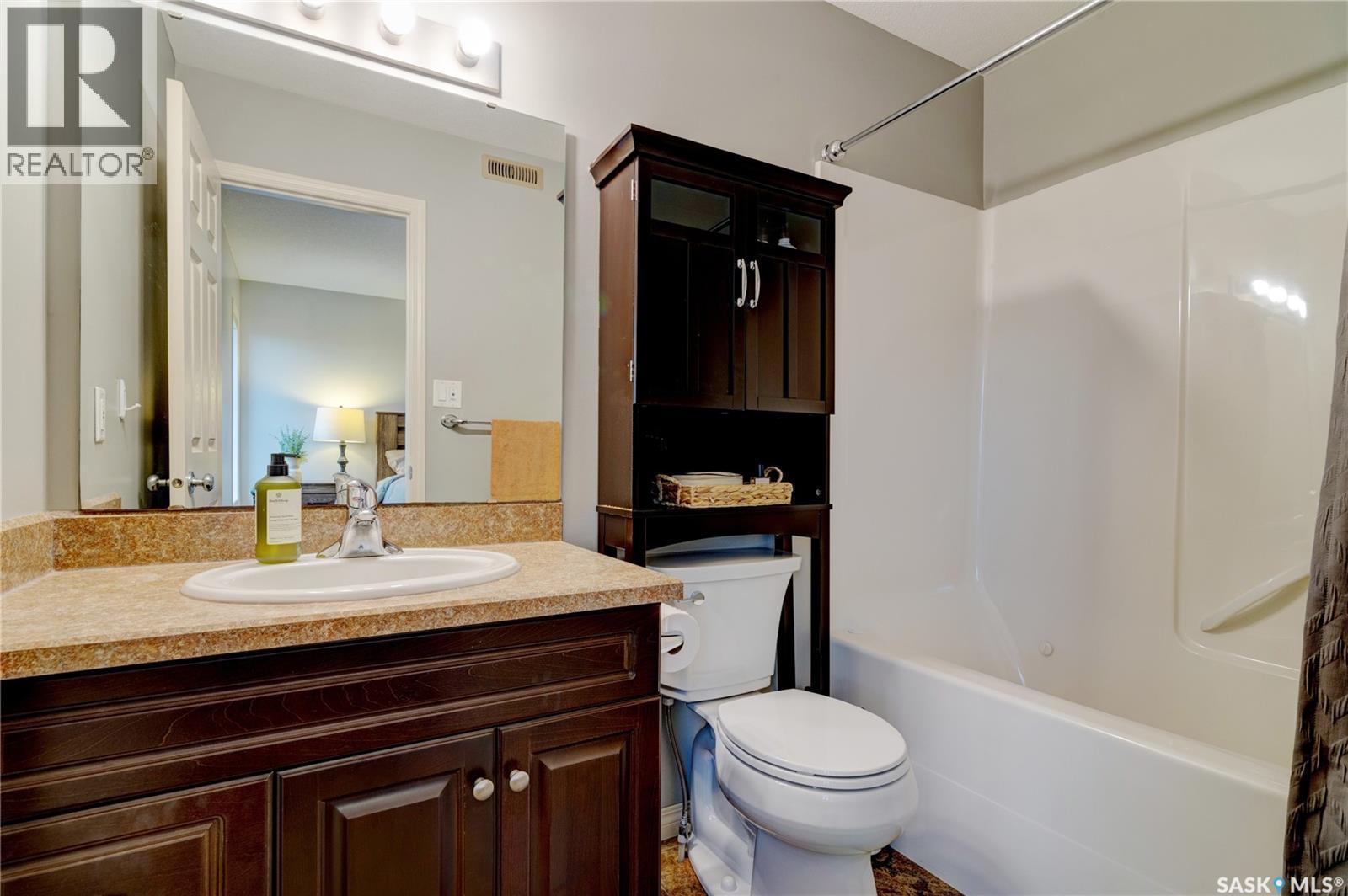 751 Bluebird Crescent, Regina, SK