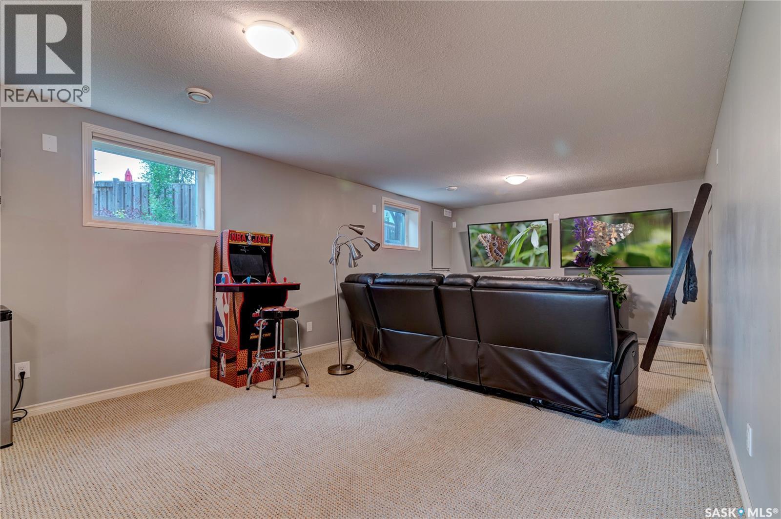 751 Bluebird Crescent, Regina, SK