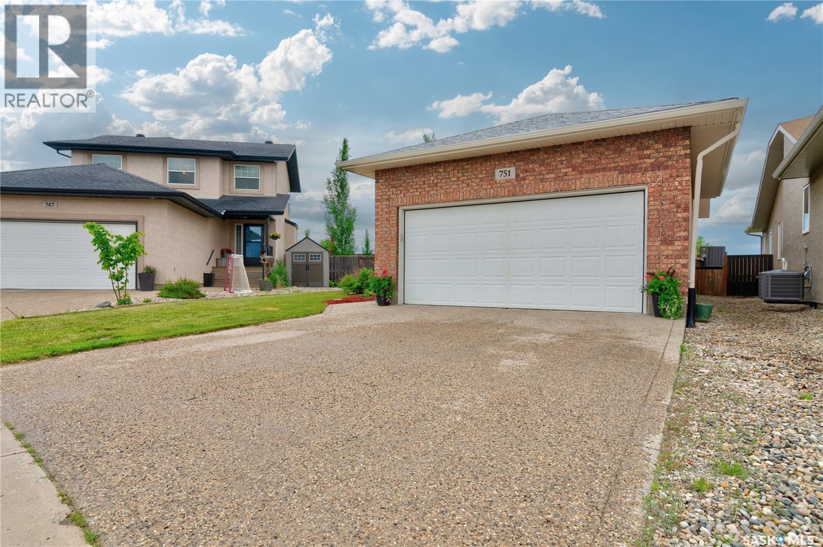 751 Bluebird Crescent, Regina, SK