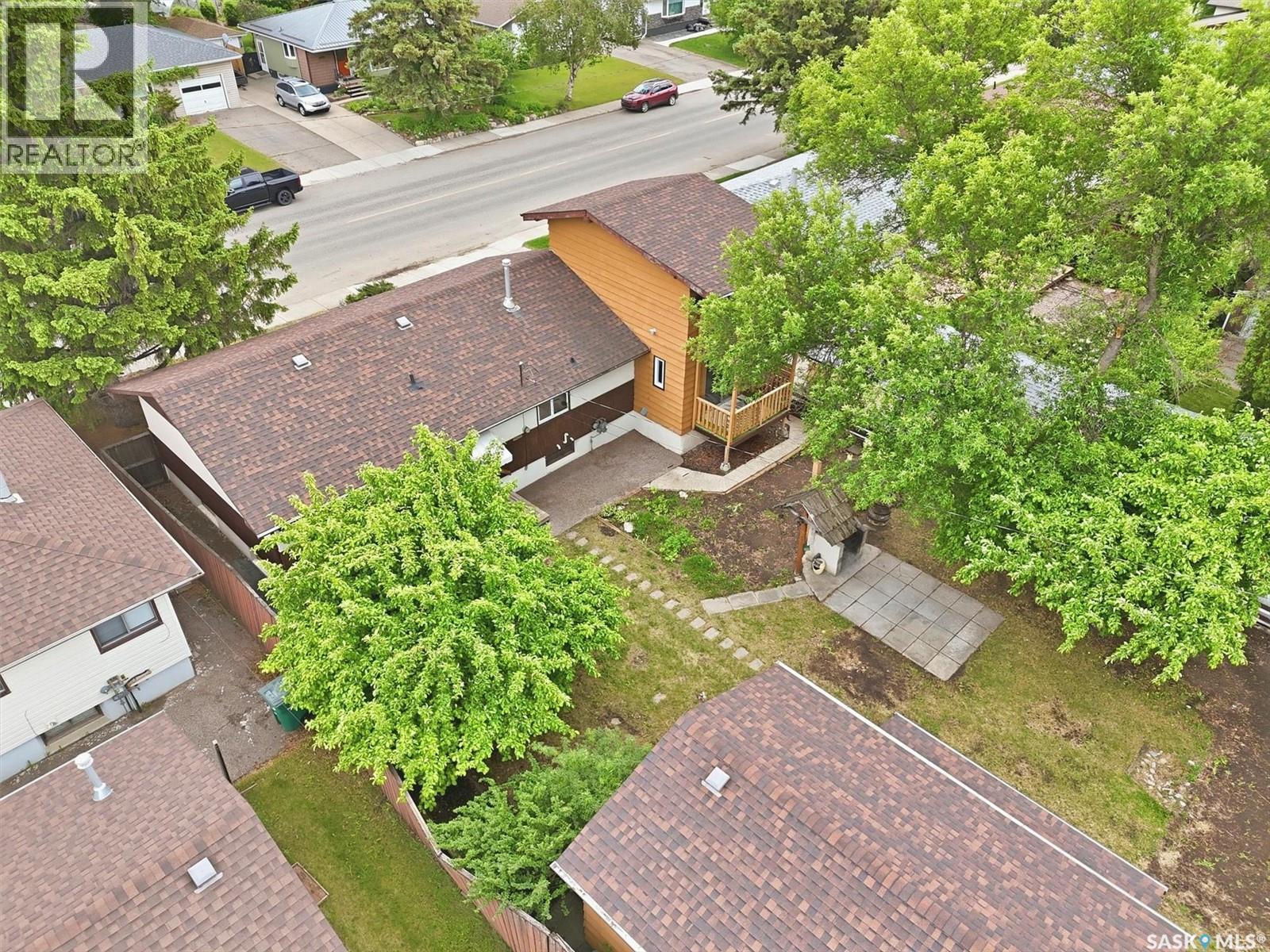 2406 Clarence Avenue S, Saskatoon, SK