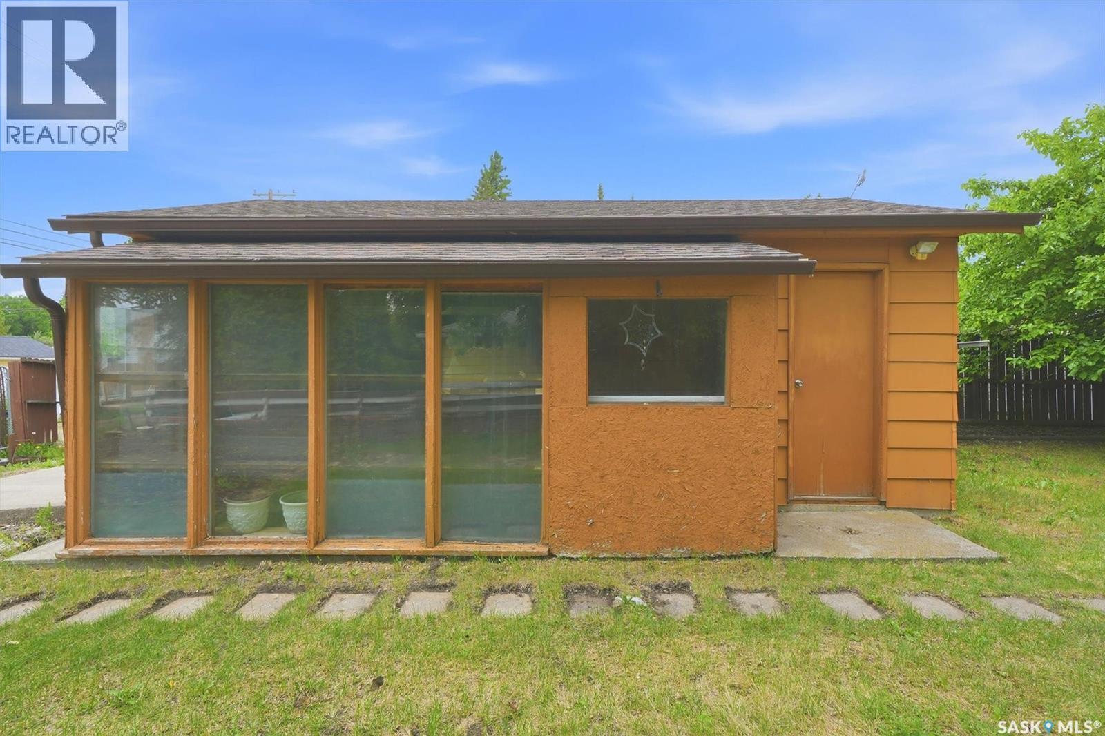 2406 Clarence Avenue S, Saskatoon, SK