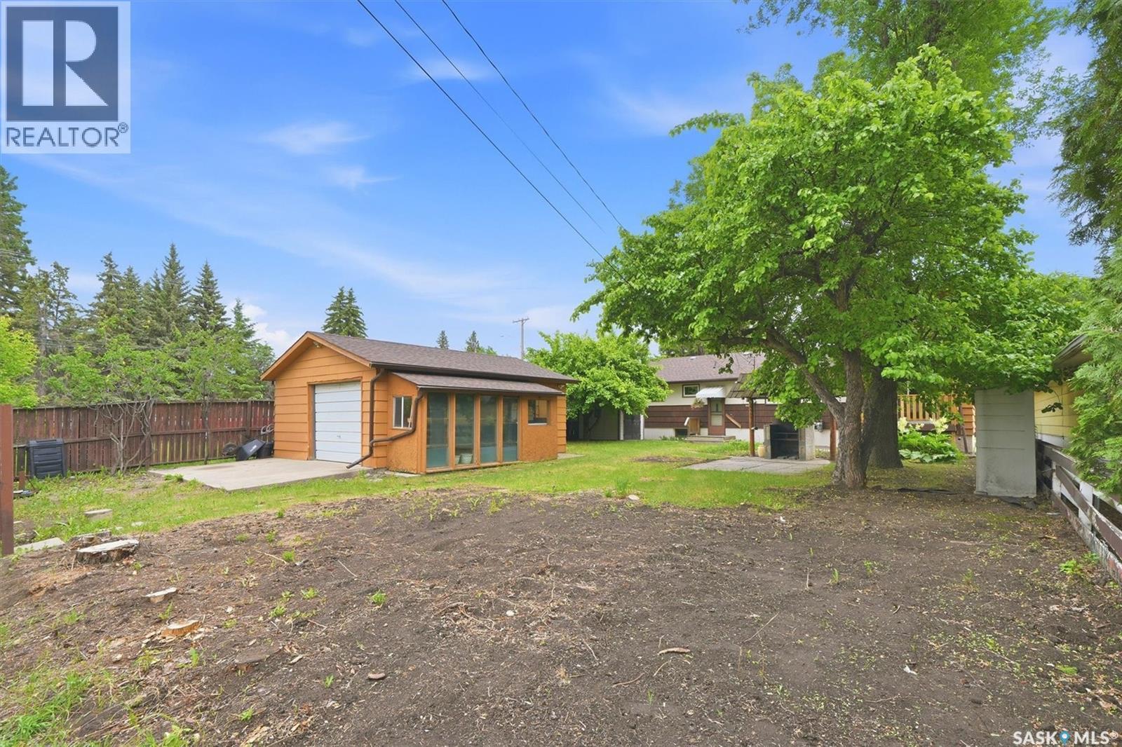 2406 Clarence Avenue S, Saskatoon, SK